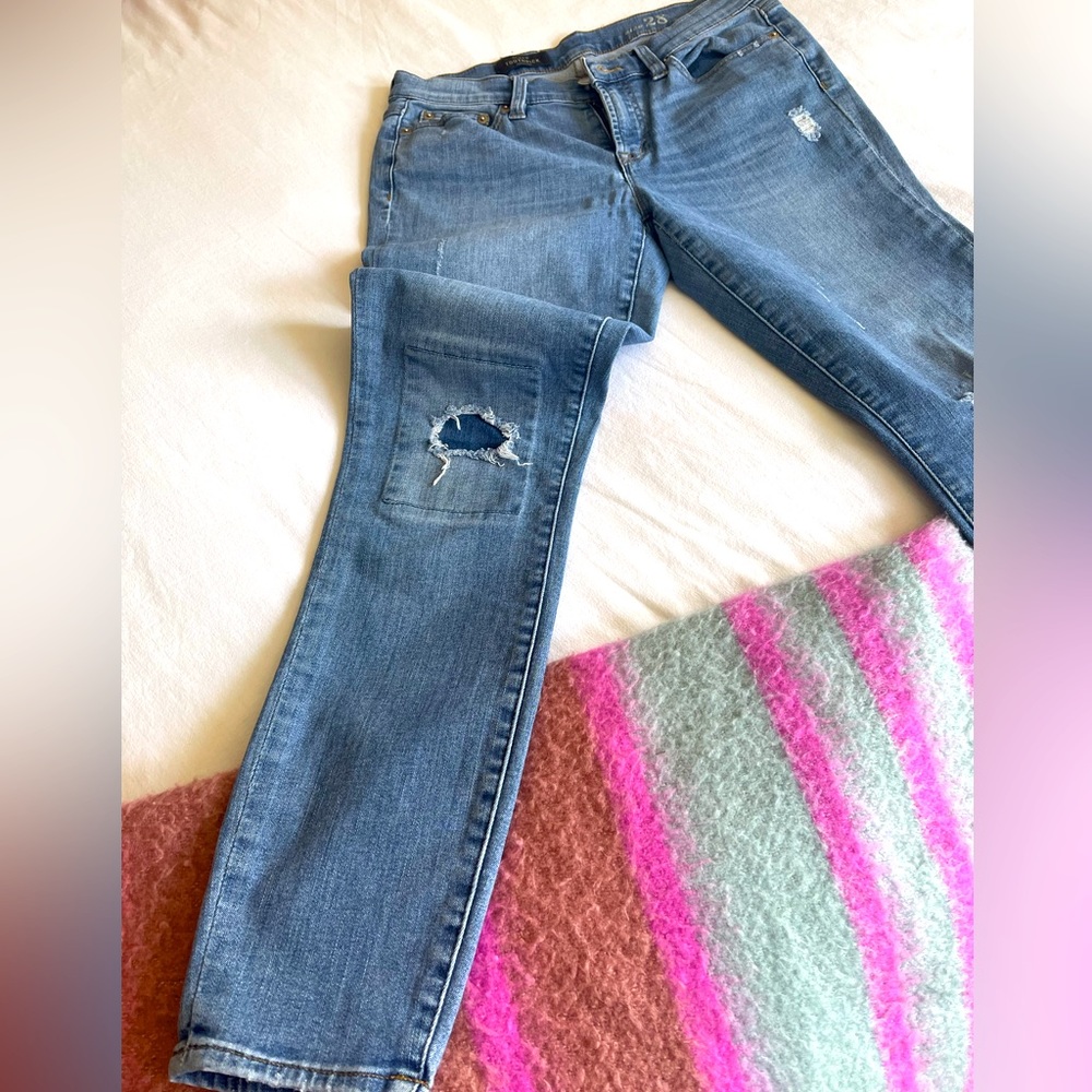 J. Crew toothpick jeans. Woman’s 28. Great used condition.